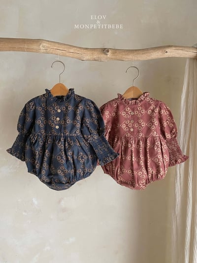 Monpetitbebe03｜(6m-18m) 古典荷葉立領公主袖包屁衣1