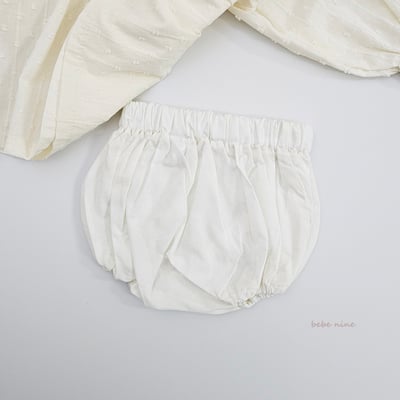 bebe nine19 (65-85) 2色蕾絲滾邊壓紋包屁套裝12