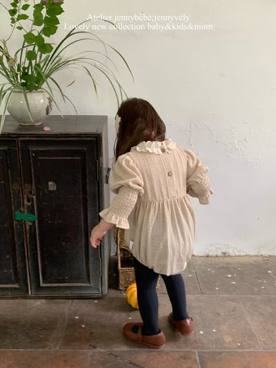 JE585｜(66-90cm) 蕾絲花邊領泡泡袖包屁衣25