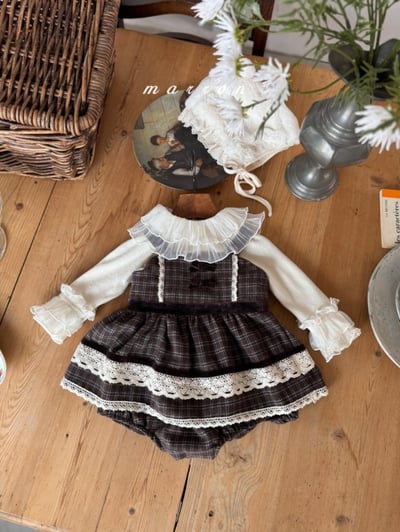 Marron 43｜(3m-18m) 法式吊帶格紋層次裙包屁衣17