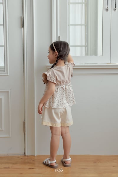 ROA20｜(6m-18m) 2色荷葉袖碎花上衣10