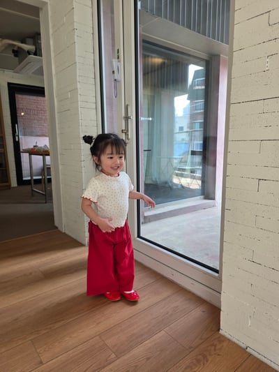 Color10｜(75-115cm) 愛心口袋直筒褲9