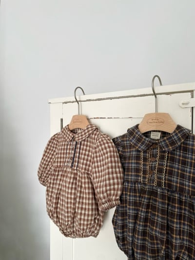 MONBEBE22｜(3m-24m) 冬季格紋滾邊包屁衣3