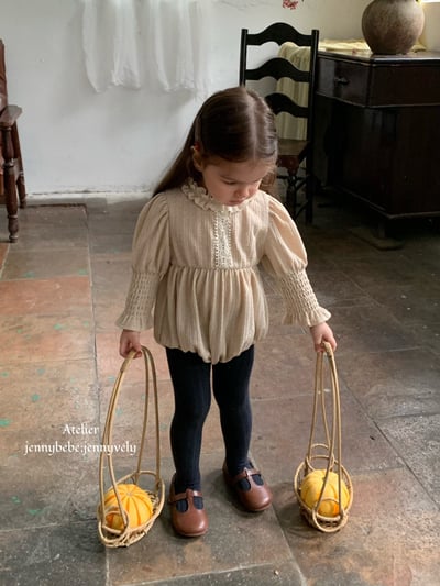 JE585｜(66-90cm) 蕾絲花邊領泡泡袖包屁衣9