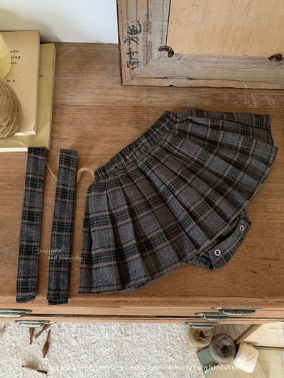 JE562｜(73-100cm) 蕾絲大翻領襯衫/格紋(可拆)吊帶包屁裙9