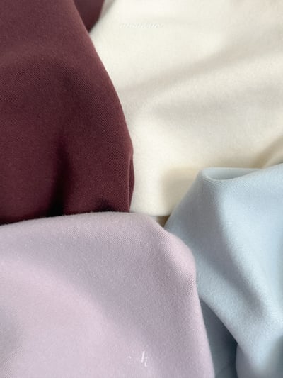 AT13｜(70-110) 素色後領刺繡長袖上衣2