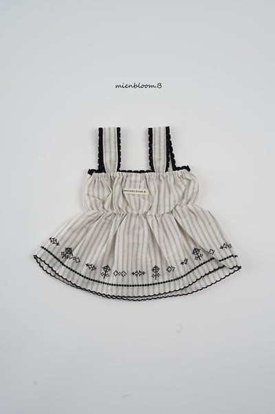 Bloom.b36｜(55cm-118cm) 蕾絲滾邊吊帶背心12