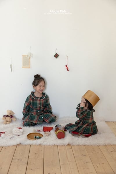 ALADIN22｜(75cm-114cm) 聖誕格紋蕾絲家居套裝19