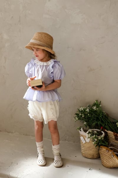 FLO02｜(75-140) 三色蕾絲蛋糕襯衫11