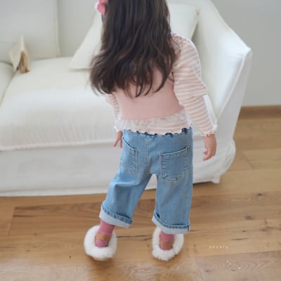 neneru28｜(70cm-125cm) 1色愛心刺繡直筒牛仔褲5