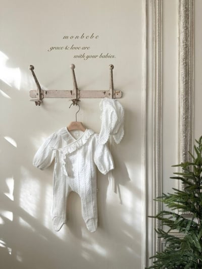 MONBEBE33｜(0m-6m) 蕾絲荷葉連身衣5