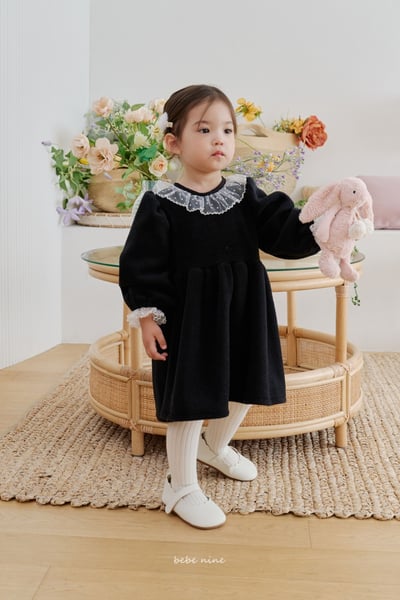 bebe nine32 (65cm-115cm) 2色蕾絲領綁帶洋裝4