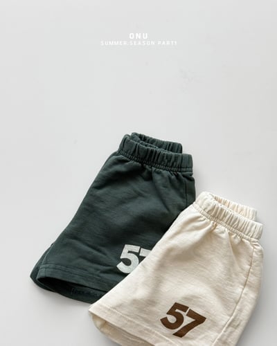 onu05｜(70cm-115cm) 數字印花休閒短褲4
