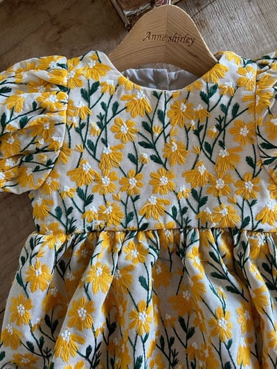 Anne Shirley38｜(3m-22m) 2色夏日刺繡花卉包屁衣5