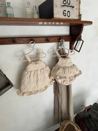 Marron 26｜(1y-6y) 絎縫荷葉肩帶洋裝11