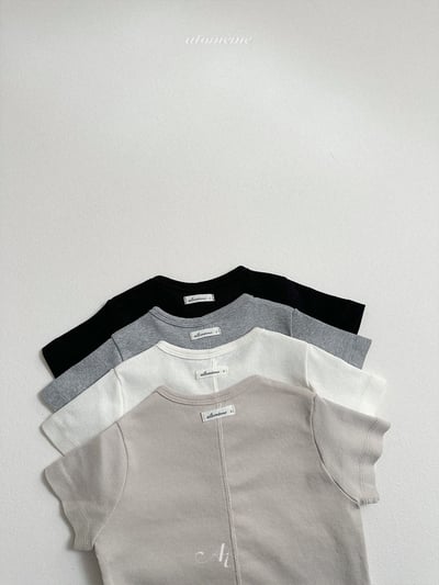 Atomeme04｜(70-110) 素面壓線上衣7