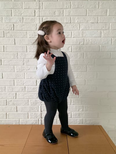 JE618｜(73cm-90cm) 小花舖棉吊帶褲/花邊領上衣7