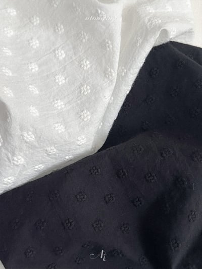 Atomeme05｜(70-110) 花卉壓紋洋裝2