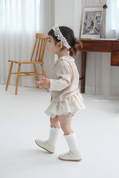 bebe nine16 (65-90) 2色層次荷葉蕾絲包屁裙3