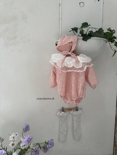 Bloom.b53｜(0m-18m) 蕾絲領印花抓皺包屁衣11