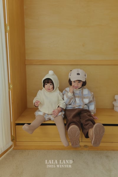 lala land08｜(60cm-83cm) 2色毛球斗篷9