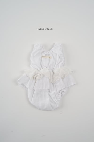 Bloom.b06｜(0m-18m) 櫻桃荷葉邊包屁衣4