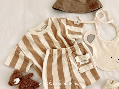 Valubebe 60｜(65-90cm) 條狀足球上衣8