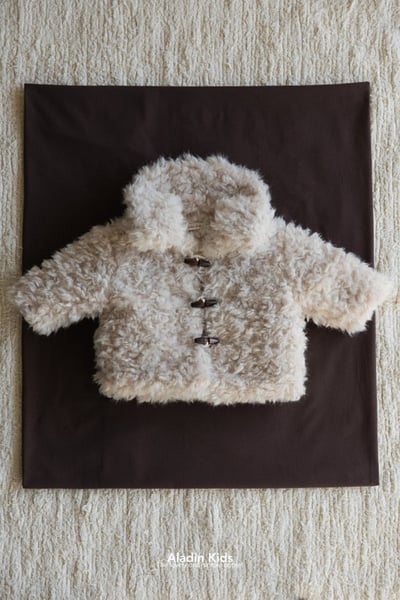 ALADIN09｜(75cm-114cm) 毛茸茸牛角扣外套1