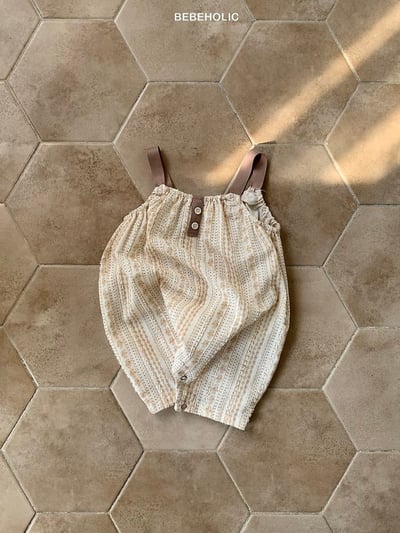 Bebe holic17｜(3m-18m) 復古碎花吊帶褲6