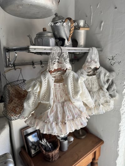 Marron38｜(-18m) 蕾絲花瓣綁帶帽7