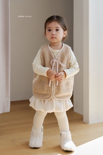 bebe nine37 (65cm-115cm) 2色蕾絲邊口袋刷毛背心4