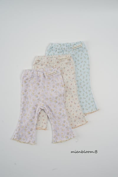 Bloom.b29｜(55cm-118cm) 碎花抓皺小喇叭褲11