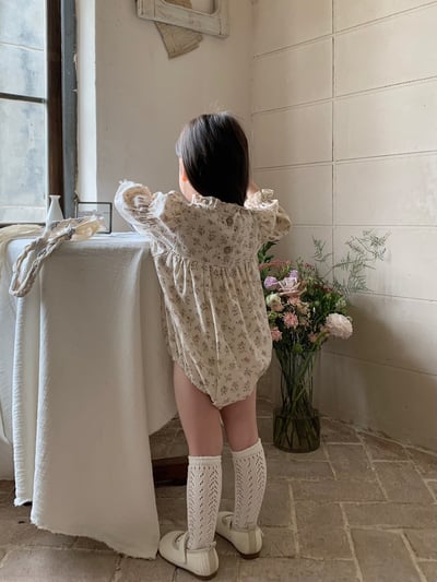 jenny bébé｜(66-90cm) 碎花褶皺立領包屁衣14