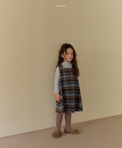 Lindo49｜(80cm-125cm) 高領素面上衣13