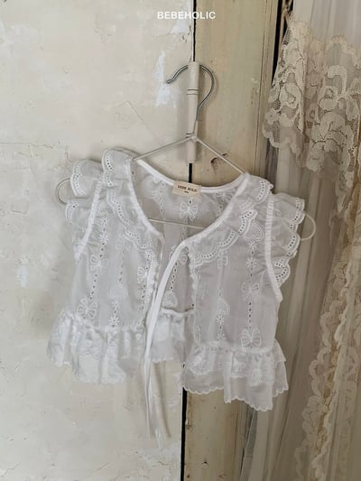 Bebe holic52｜(Free) 荷葉邊蕾絲背心9