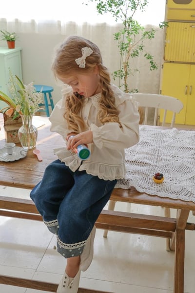 FLO31｜(75-140) 2色荷葉蕾絲翻領襯衫20