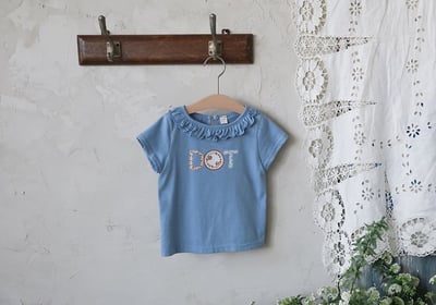 FLO33｜(75-140) 英字印花荷葉滾邊上衣4