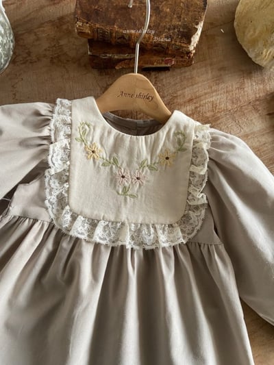 Anne Shirley05｜(1y-5y) 1色刺繡方領洋裝11