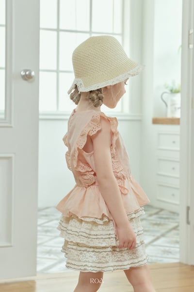 ROA19｜(6m-18m) 2色雕花荷葉袖綁帶背心2