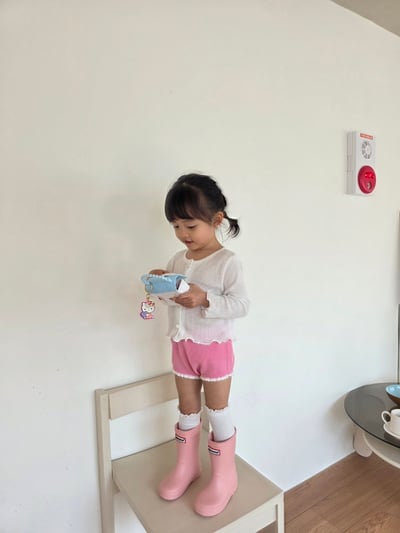 Color03｜(75-115cm) 蕾絲滾邊短褲2