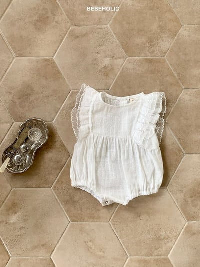 Bebe holic26｜(3m-18m) 蕾絲邊袖連身服5