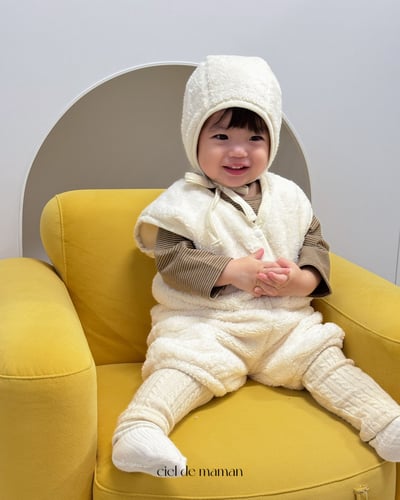 Cieldemaman12｜(6M~24M)  2色素色絨毛背心套裝含帽子18