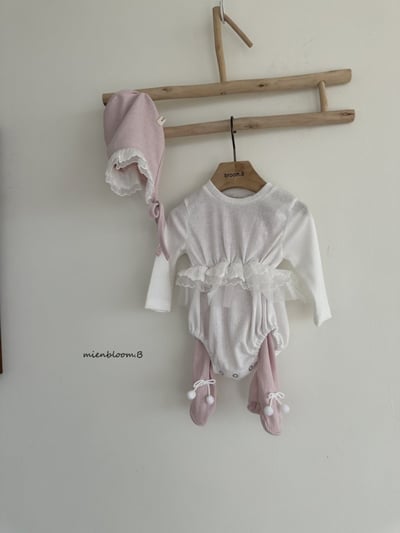 Bloom.b41｜(0m-18m) 蕾絲邊綁帶帽15