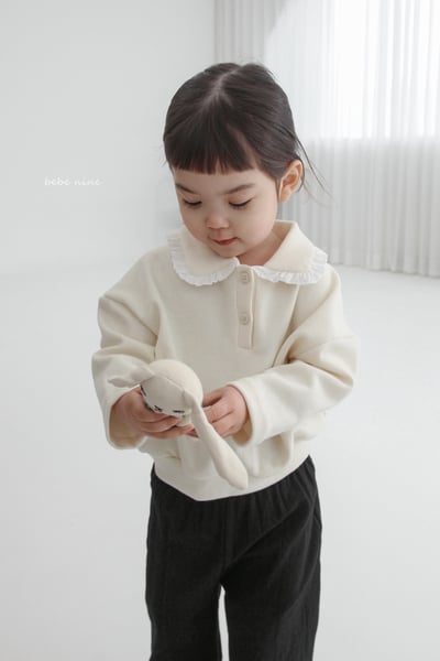 bebe nine35  (65-115) 3色蕾絲荷葉有領上衣2