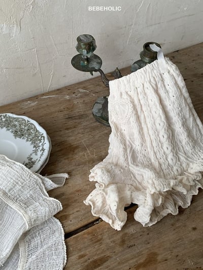 Bebe holic07｜(3m-18m) 可愛荷葉邊褲5