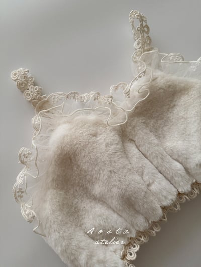 AOSTA40｜(6m-5y) 蕾絲花邊刷毛肩帶背心5