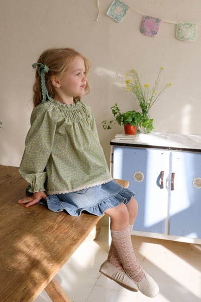 FLO24｜(75-140) 2色田園碎花娃娃袖上衣21