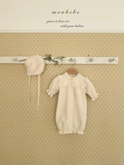 MONBEBE22｜(0m-3m) 蕾絲滾邊連身衣4