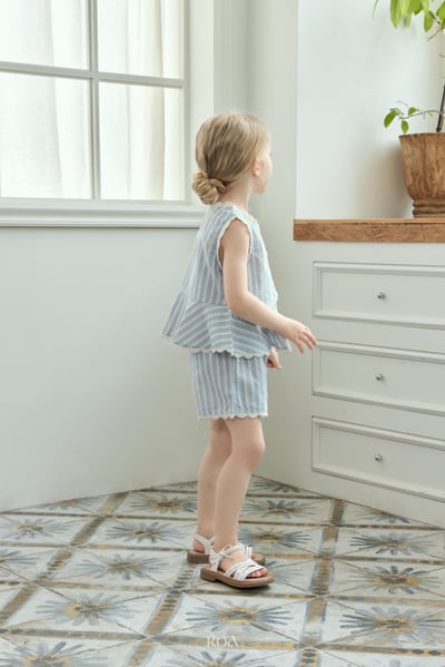 ROA02｜(6m-18m) 2色蕾絲波浪邊套裝7