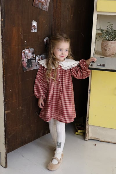 FLO30｜(75-135cm) 2色雪花翻領洋裝5